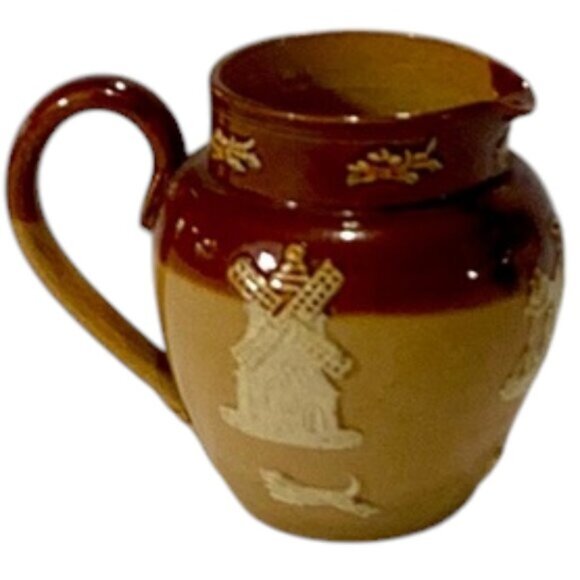 Vintage 1920 Small Doulton Lambeth Hunter / Harvest Cream Jug 3" High - Picture 2 of 5